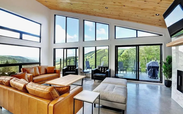 Blanc 24 - Les Chalets Alpins, Stoneham