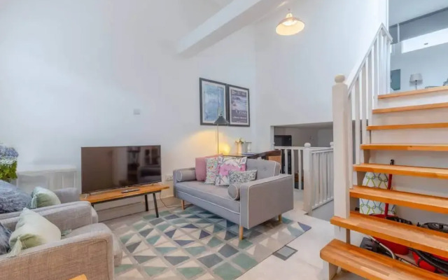 Cosy 1 Bedroom Apartment Near Wimbledon Station