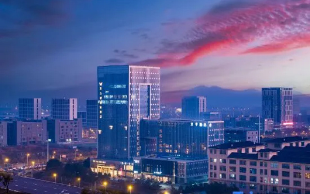 JI Hotel (Wuhan Guanggu Third Road Xiaomi Science and Technology Park) – Outside – Wuhan