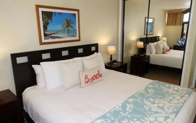 Kahana Reef 106 by RedAwning