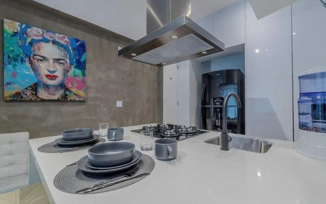 Icon Cibeles heart of La Roma