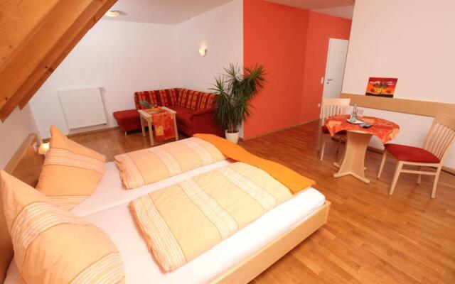 Gasthof-Pension Brauner Hirsch