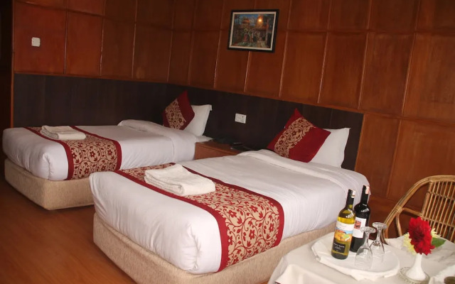 Hotel Srinagar