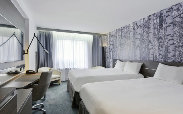 DoubleTree by Hilton Ottawa Downtown