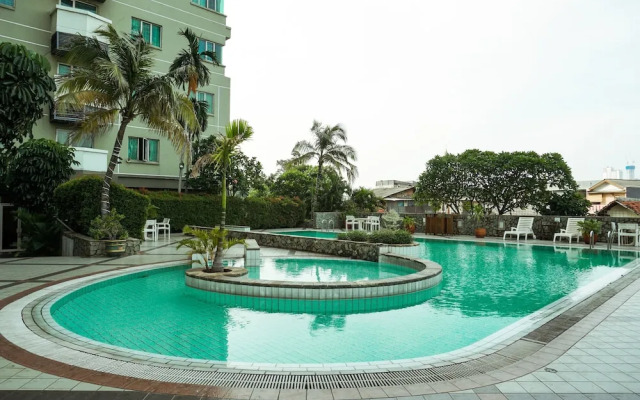 Homey And Nice 2Br At Semanggi Apartment