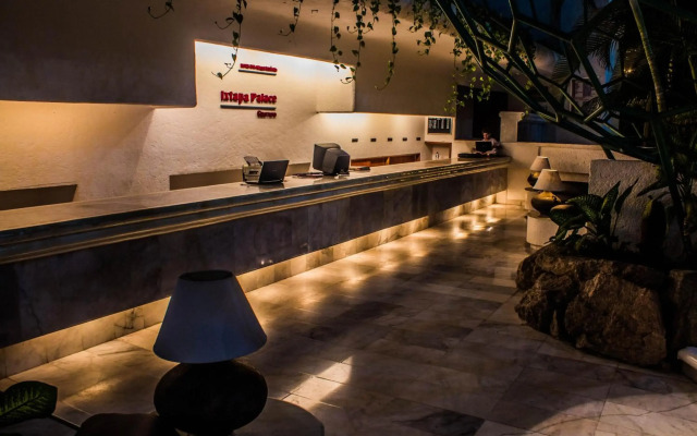 Ixtapa Palace Resort