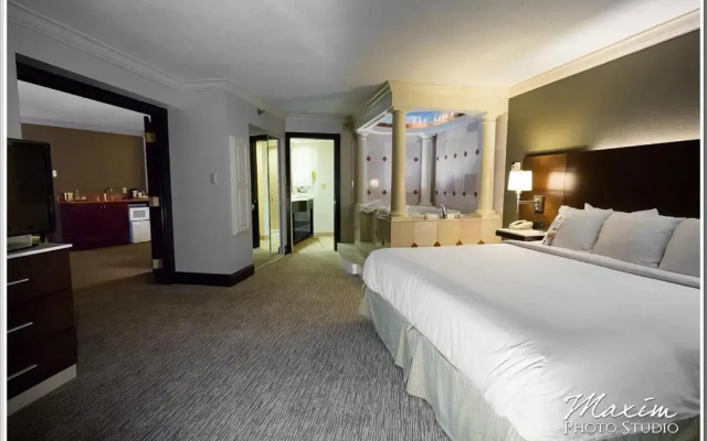 Radisson Hotel Cincinnati Riverfront