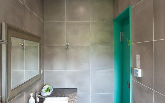 Wind Natural Parent-child Inn