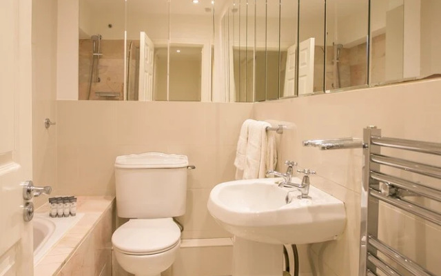 St Stephen's Green District Apartments 2