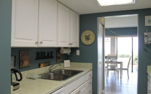 Ocean House Condo 120 Coastal Haven