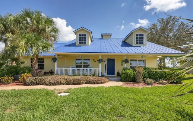 15736 Lakeland Circle