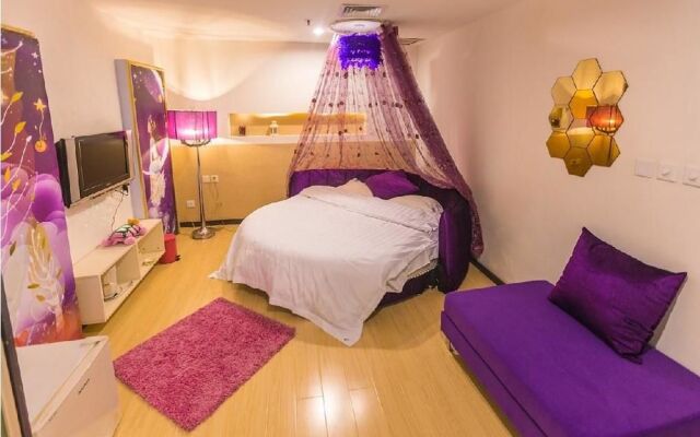 Atour Hotel Dalian Zhongshan Plaza