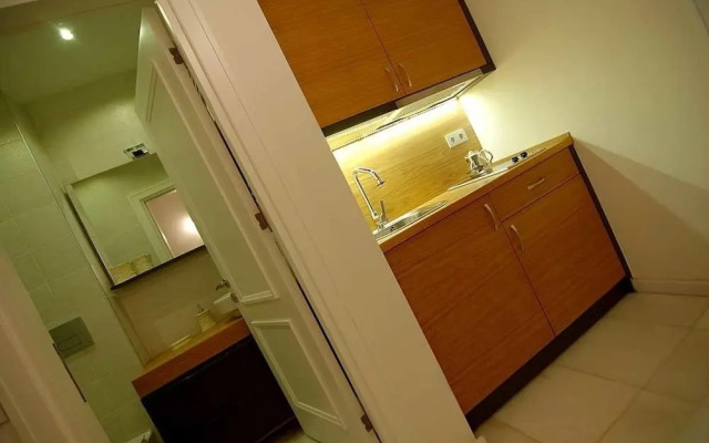 Mayer Cihangir Suites