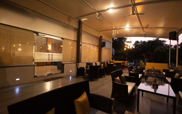 Freesia Resort by Express Inn