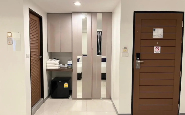 Cubic Pratunam