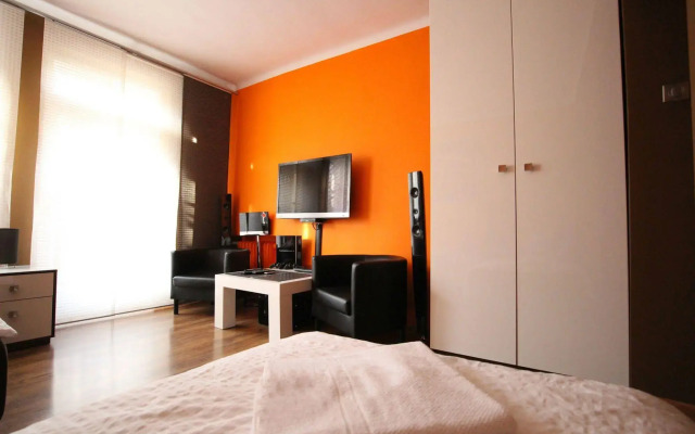 Rainbow Apartments 1