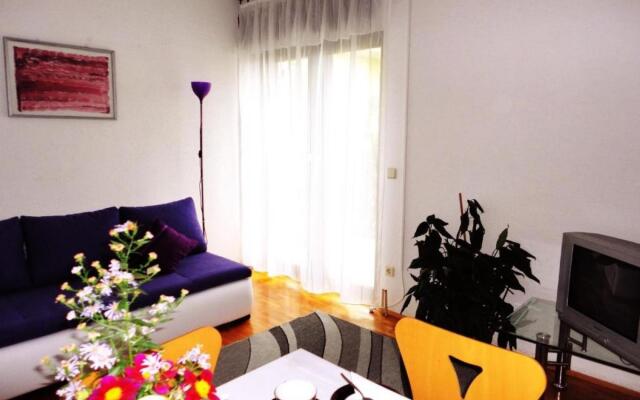 Božana - With Parking - A2