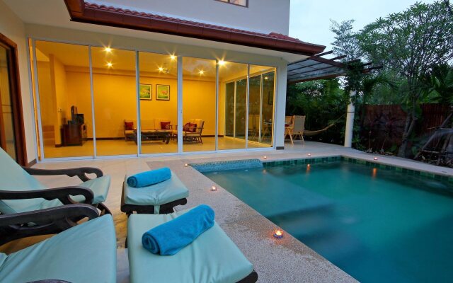 AT Pool Villa Resort