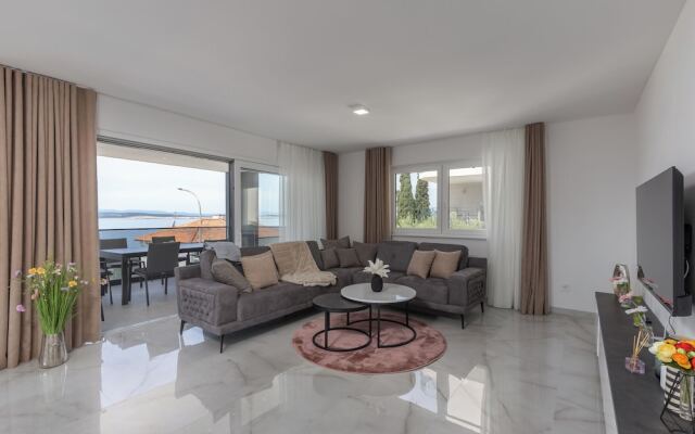 Pool Apartment Sunset With Sea View