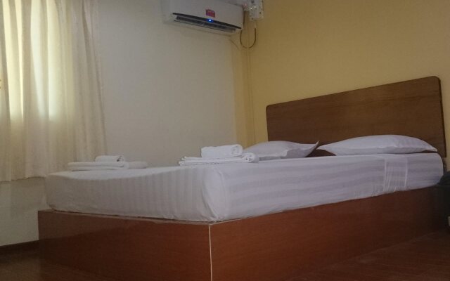 Silver Moon Hotel