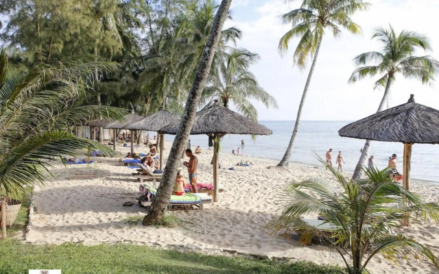 Coco Palm Beach Resort & Spa