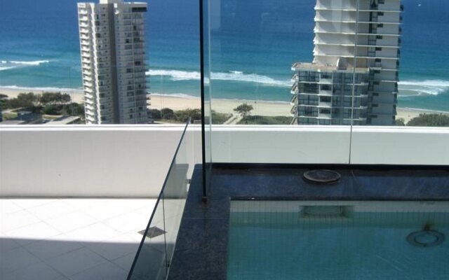 Aria Apartments
