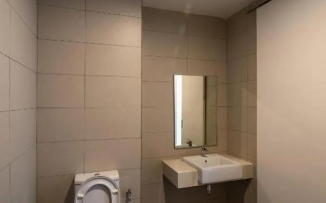 Arte S Penang by Cozynest