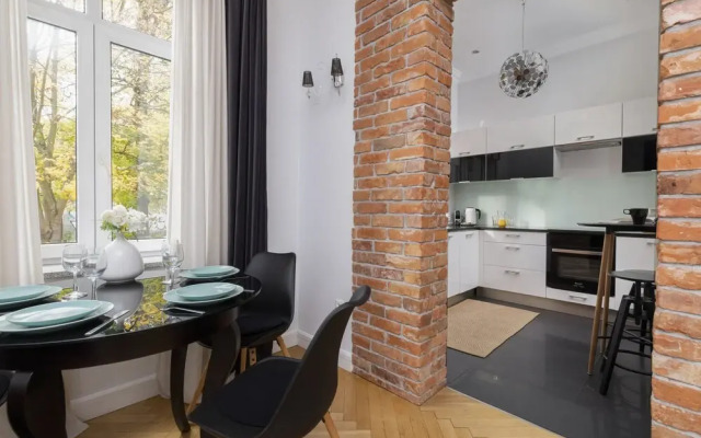 Parkowa Apartment Sopot by Renters