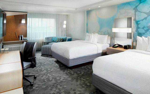 Courtyard by Marriott Houston Intercontinental Airport