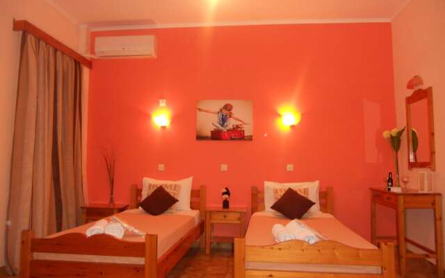 Elli Marina Studios and Apartments