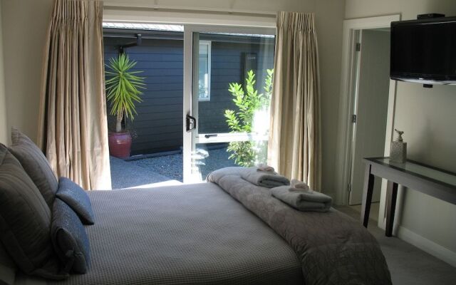 Karapiro Willows Luxury B & B