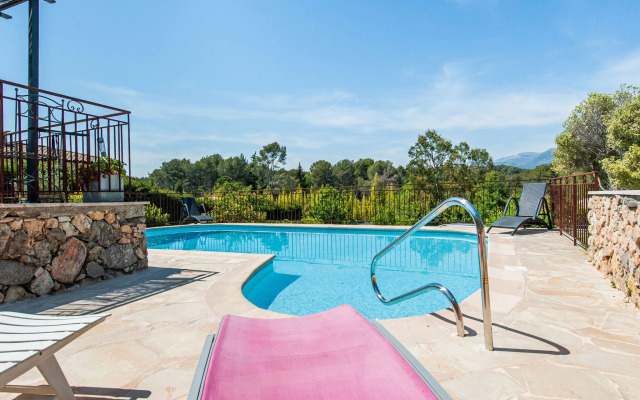 Modern Villa in Mougins With Private Pool