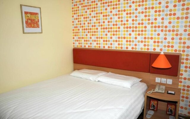 Home Inn Jimo Heshan Road Datongma Square