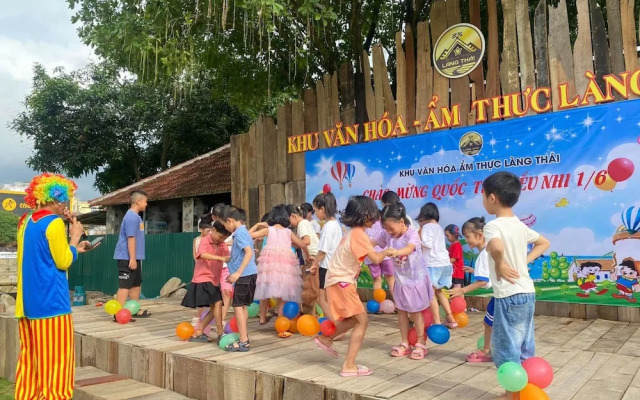 Mini Dien Bien Riverside Hotel - Lang Thai