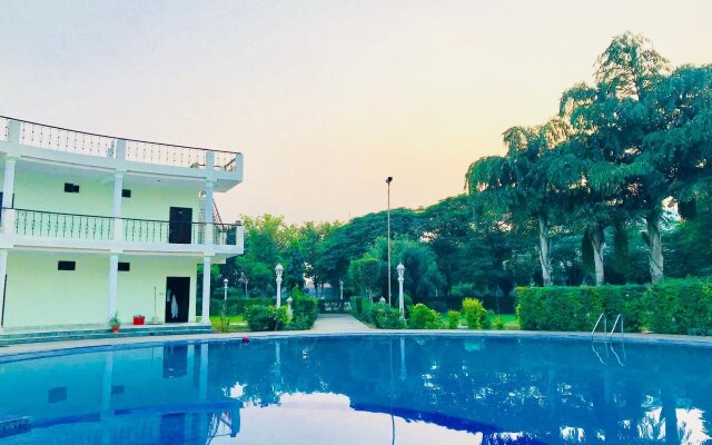 Shakunt Resort