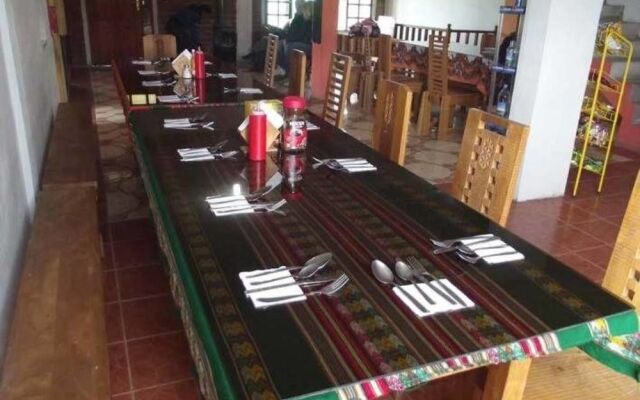 Hostal Chukirawa - Hostel