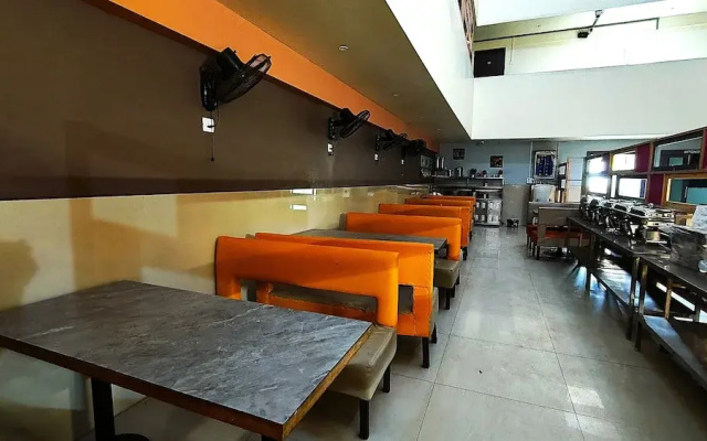 Hotel Express Mindspace Airoli