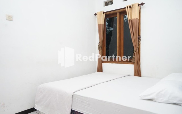 Villa Handayani Songgoriti Redpartner
