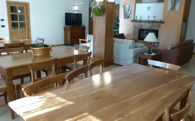 Appartamento Vacanze Cerqua Rosara Residence Valtopina Umbria
