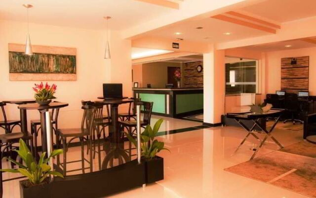 Pirassununga Othon Suites