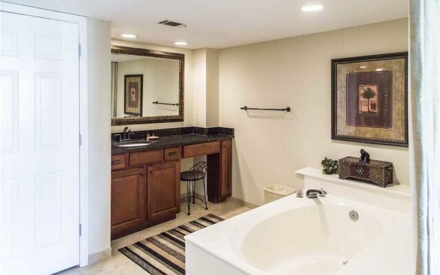 Villamare 3322 by RedAwning