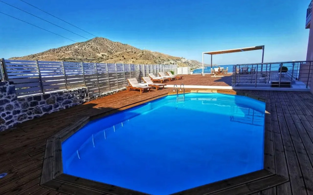 Villa Sunrise - South Crete Sea View