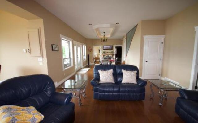 Bella Luna Bed And Breakfast