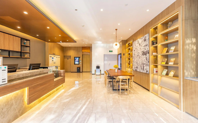 Super 8 Hotel Zhengzhou High-tech Zone Zhengzhou University