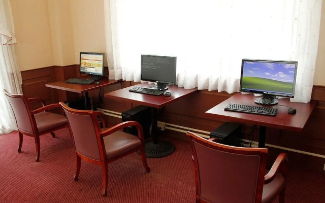 West Lake Resortopia