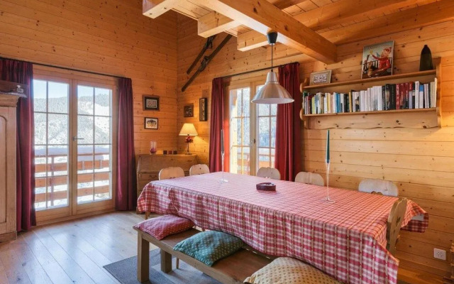 Montebello - Cozy Classic Swiss Chalet With Stunning Views