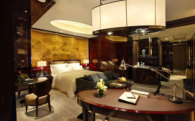 Palace Garden Hotel
