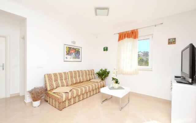 Holiday Home Paradiso