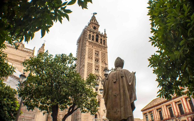 Goles Deluxe Suite by Valcambre