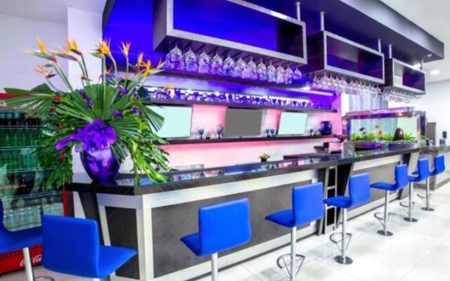 Hotel Plaza Miranda by AW